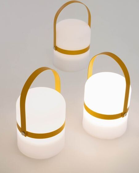 Lámpara de mesa LED mini Ridley polietileno mostaza