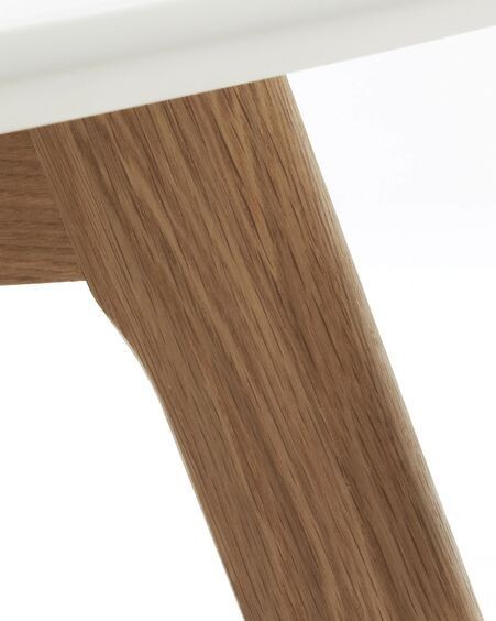Mesa de centro Kirb lacado blanco y estructura de madera maciza de roble americano Ø 90 cm