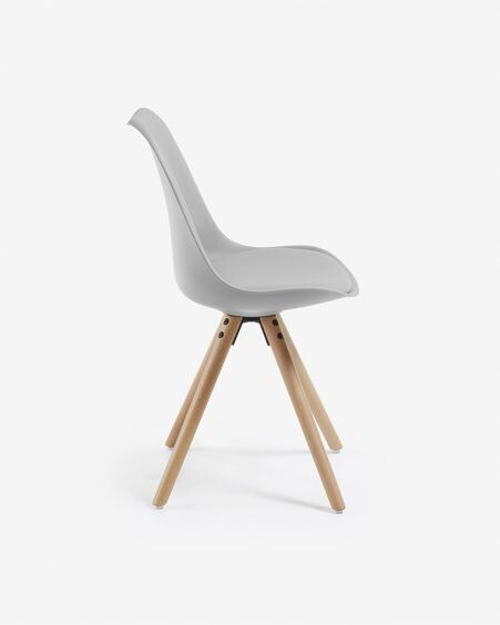 Silla Ralf gris y patas de madera maciza de haya