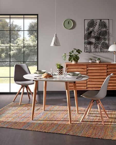 Silla Ralf gris y patas de madera maciza de haya