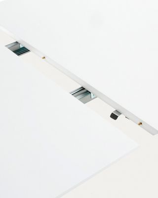Mesa extensible Oqui MDF lacado blanco y patas madera maciza haya 160 (260) x 100 cm
