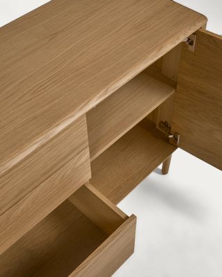 Aparador Lenon 2 puertas y 3 cajones de madera y chapa de roble 155 x 86 cm FSC MIX Credit