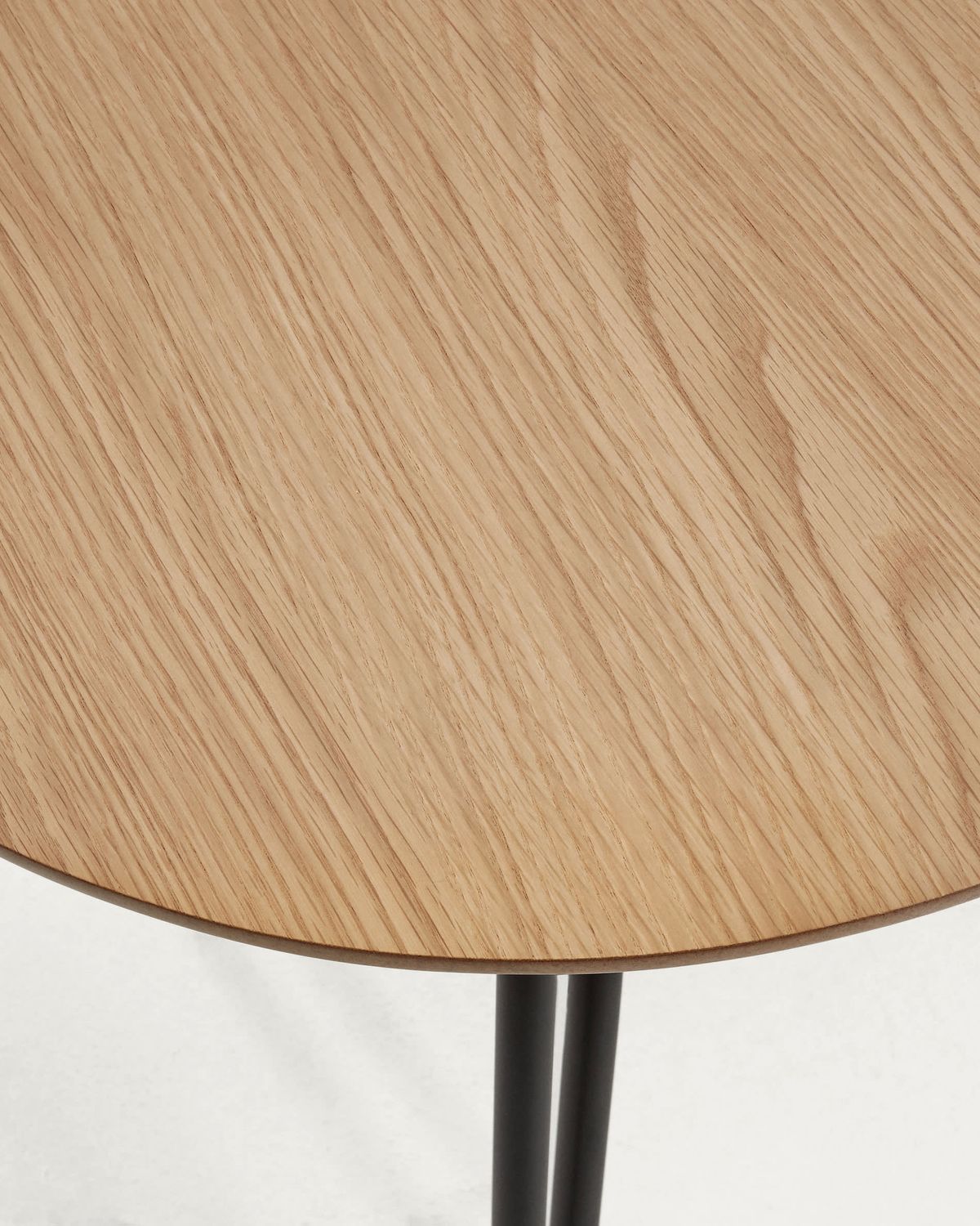 Mesa extensible Novac 170 (320) x 100 cm chapa de roble patas de acero acabado negro