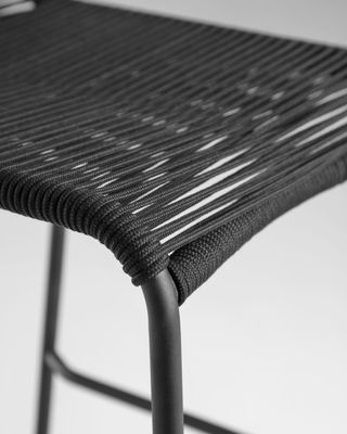 Taburete apilable Lambton de cuerda negro y acero con acabado negro altura 74 cm