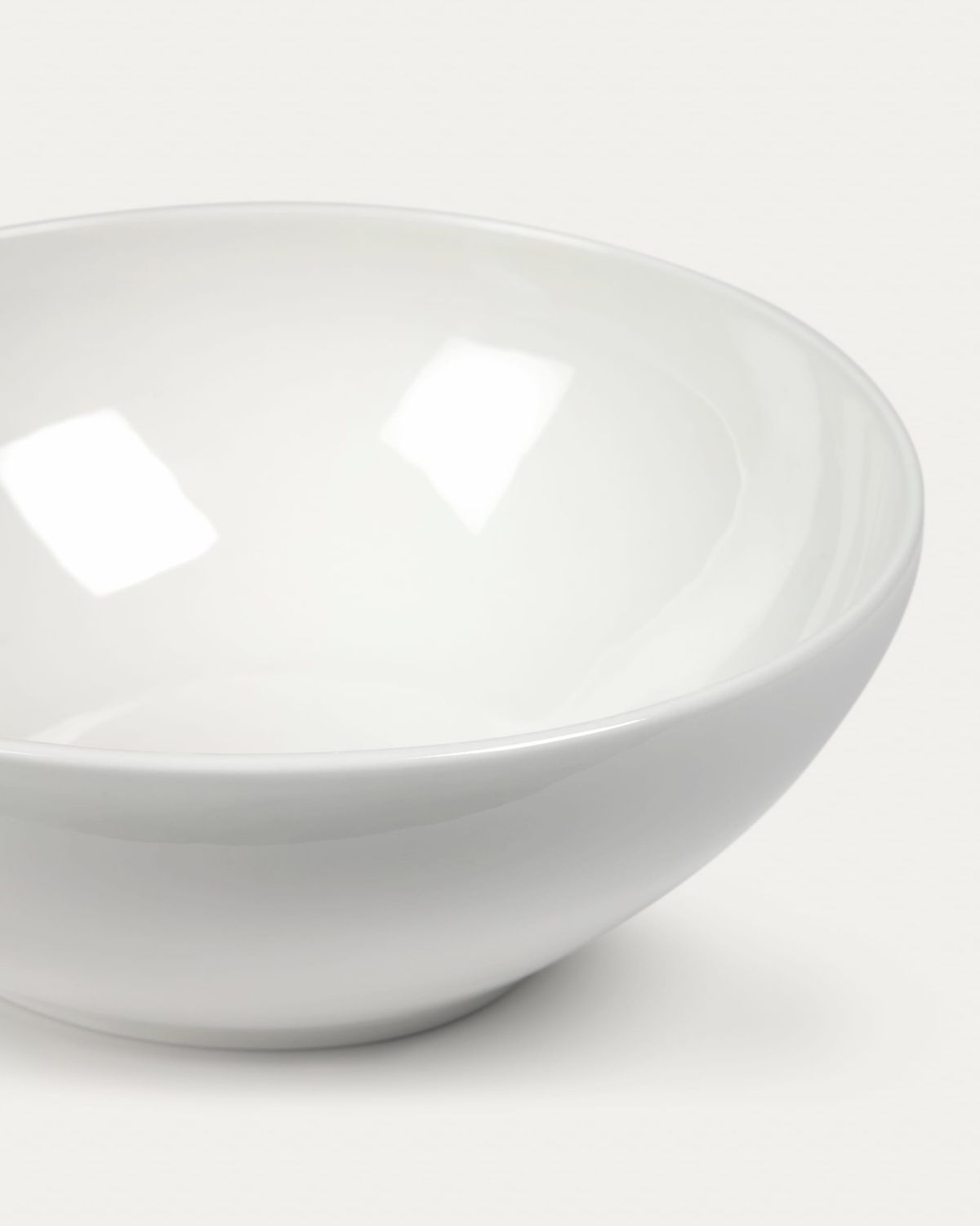 Bol redondo grande Pahi de porcelana blanco