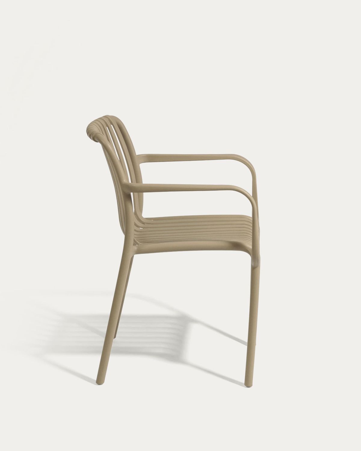 Silla apilable de exterior Isabellini beige