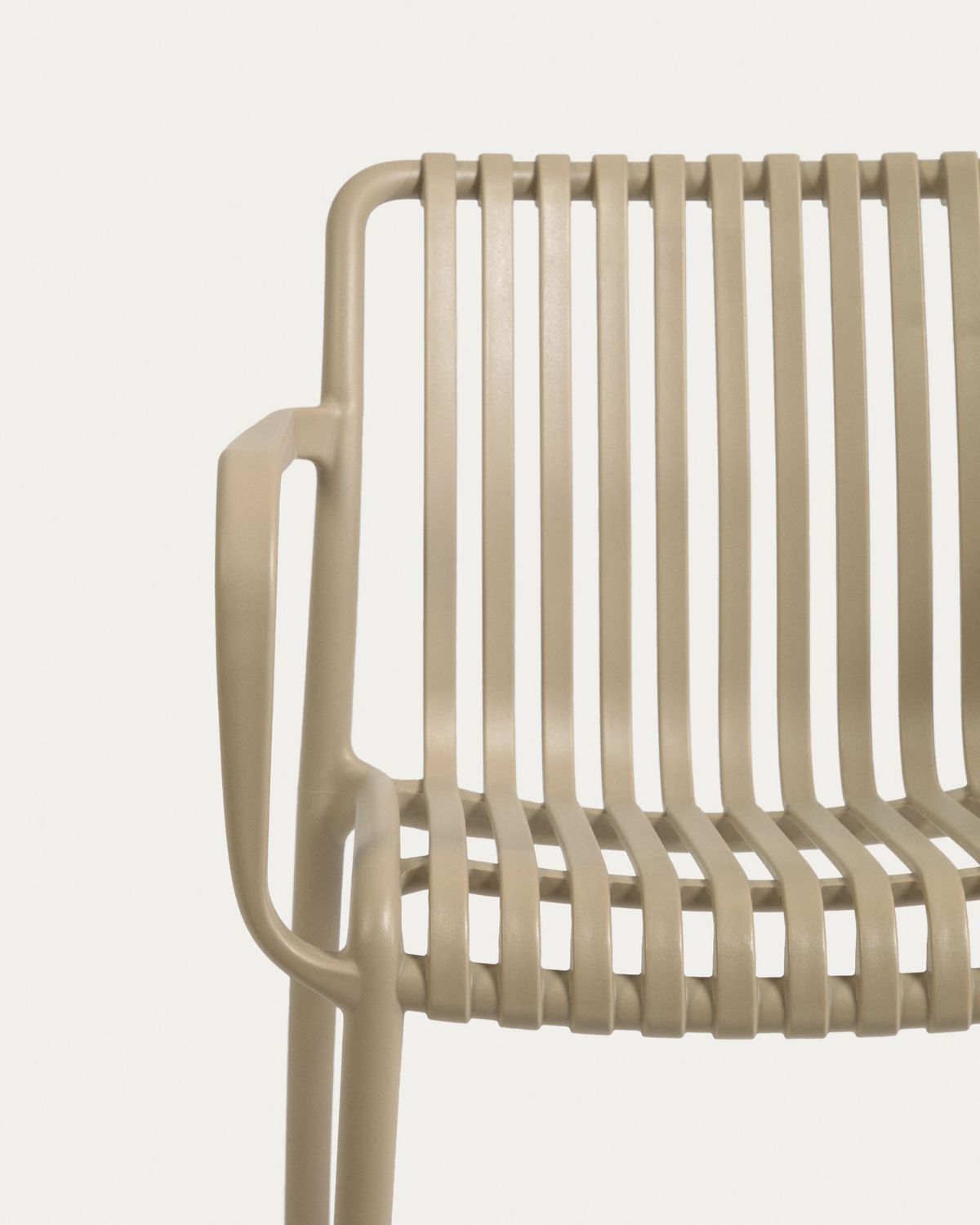 Silla apilable de exterior Isabellini beige