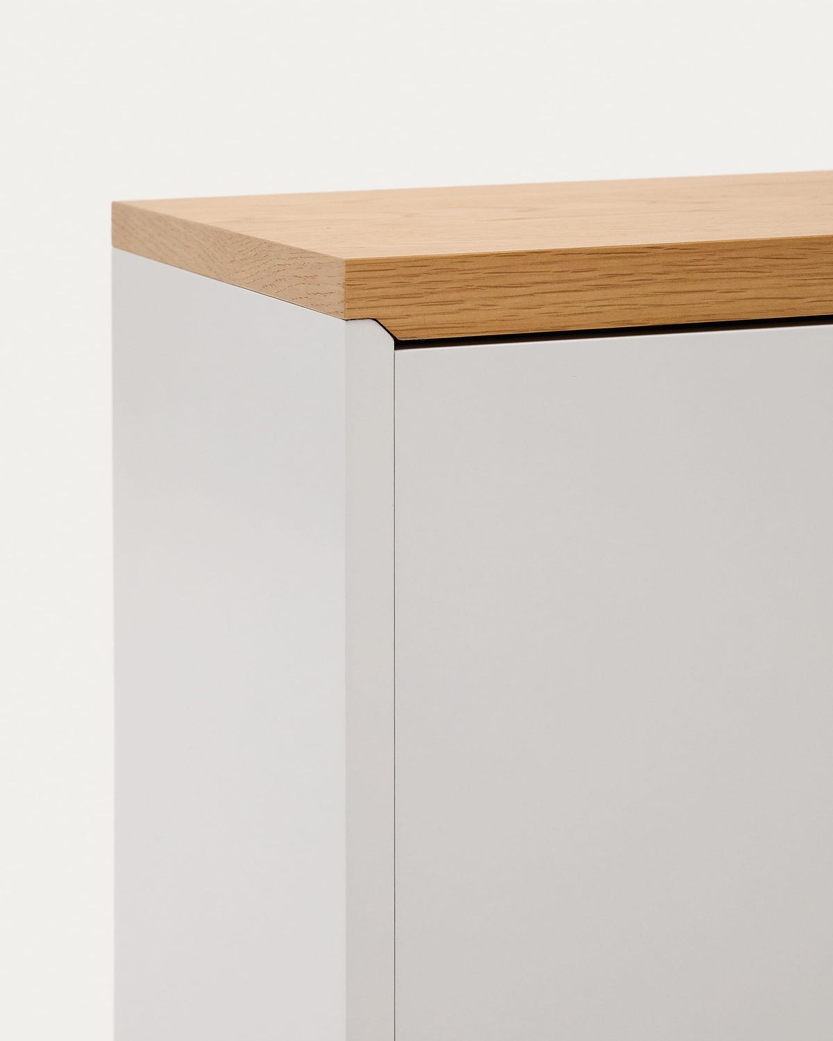 Aparador Abilen 3 puertas de chapa de roble y lacado blanco 180 x 75 cm FSC 100%