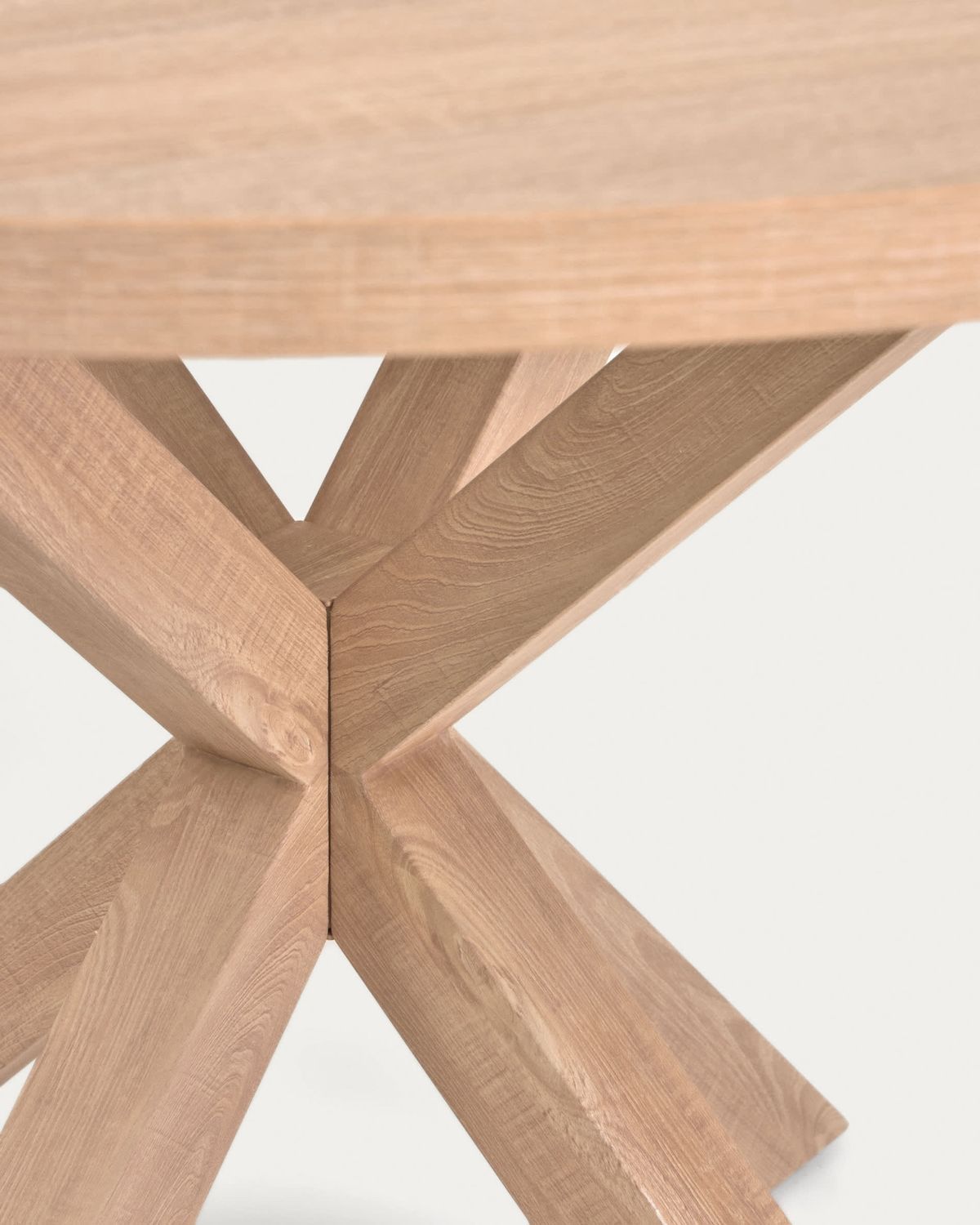Mesa redonda Argo de melamina con acabado natural y patas de acero efecto madera Ø 120 cm