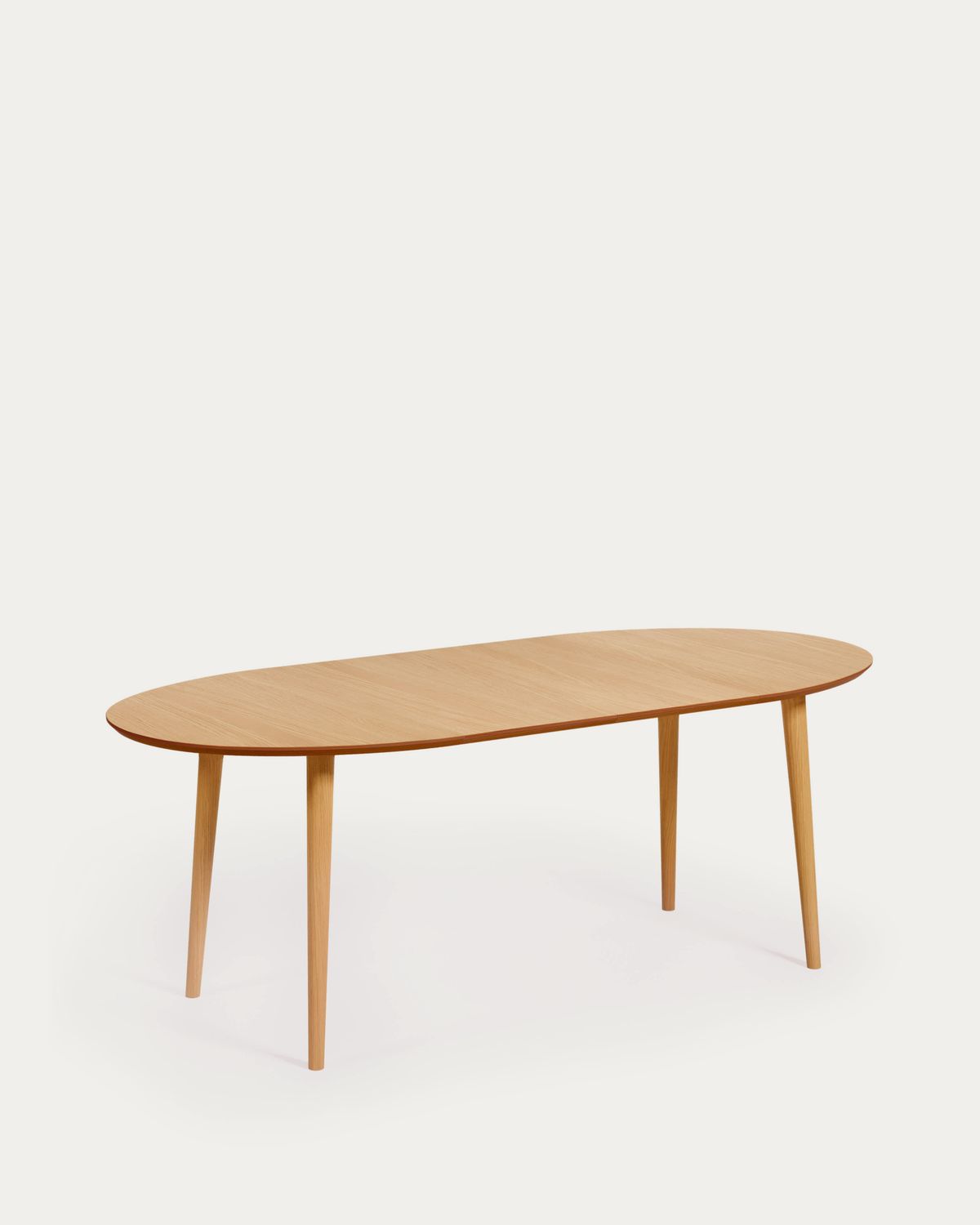 Mesa extensible oval Oqui chapa de roble y patas de madera maciza Ø 120 (200) x 90 cm