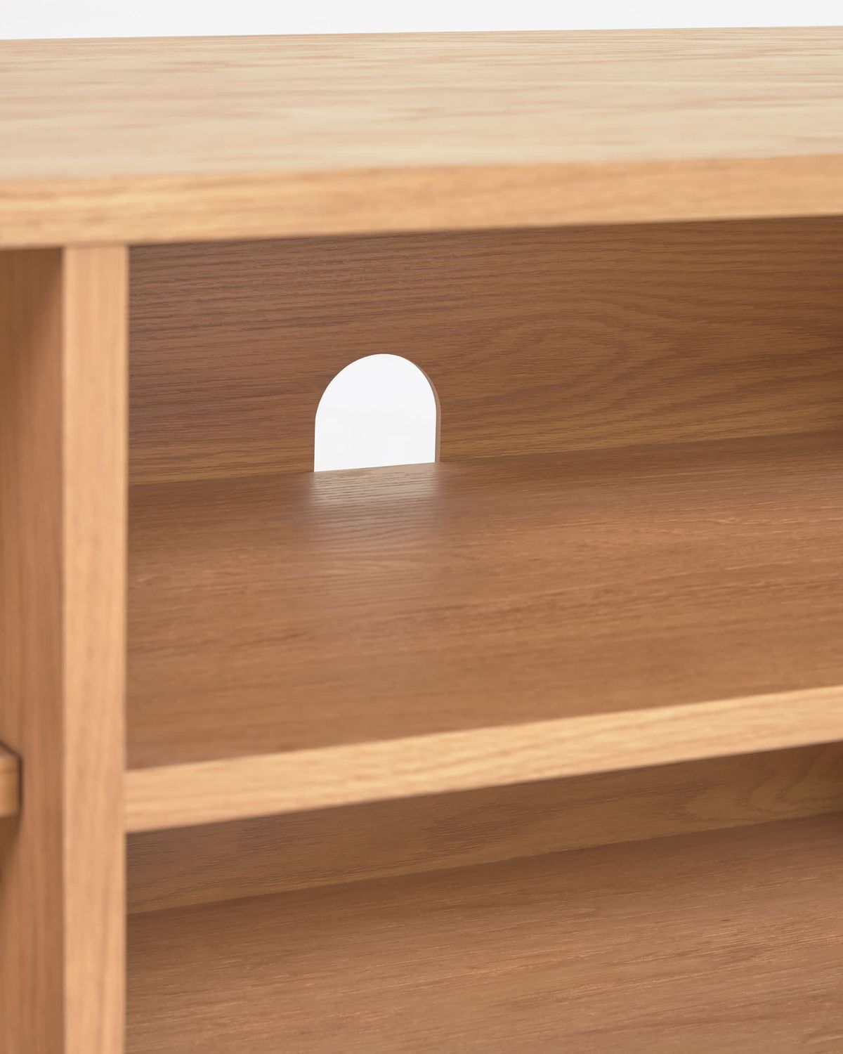 Mueble TV Beyla 2 puertas de madera maciza de fresno y chapa de roble 180x49,5 cm FSC 100%