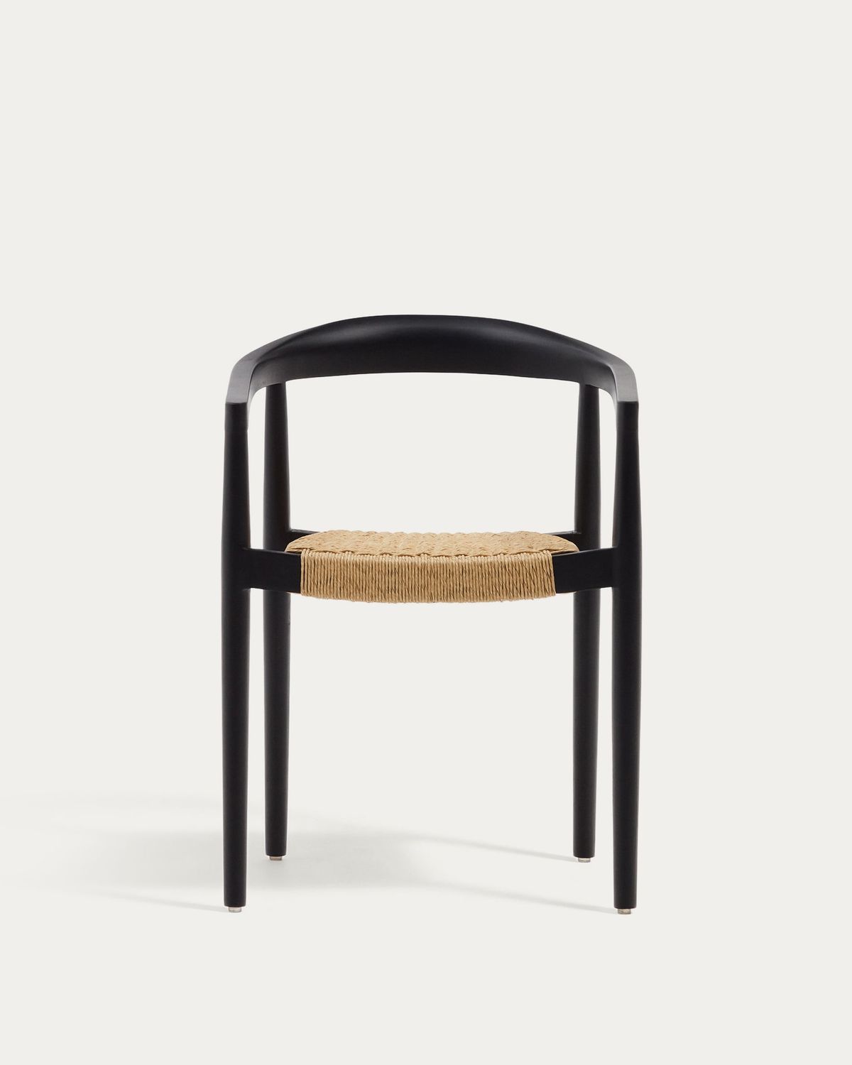 Silla apilable de exterior Ydalia de madera maciza de teca acabado negro y cuerda de ratán sintético