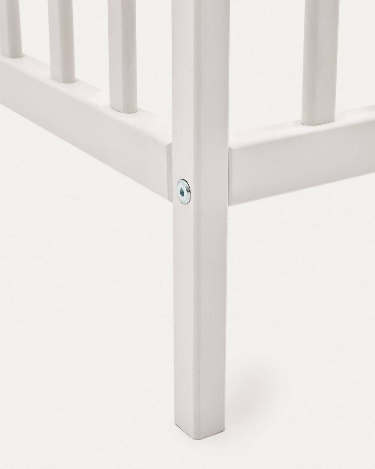 Cuna Shantal de madera maciza de haya acabado blanco 60 x 120 cm