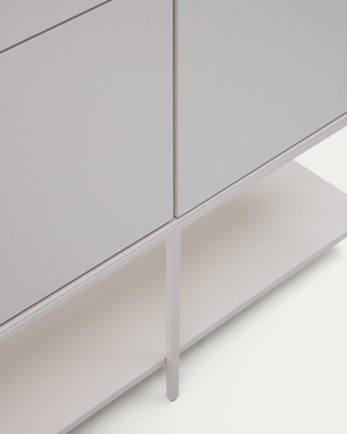 Aparador alto Vedrana 4 puertas DM lacado blanco 97,5 x 160 cm