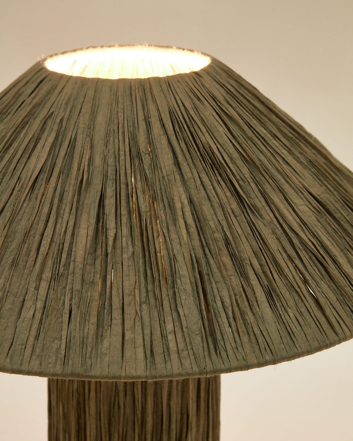 Lámpara de mesa Samse de rafia verde