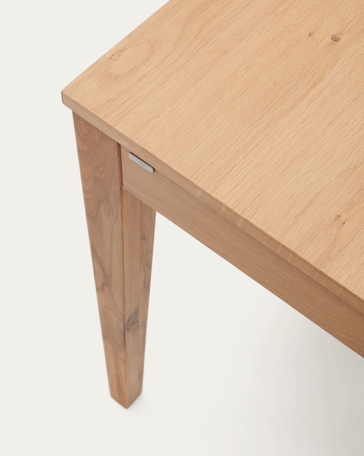 Mesa extensible Yain de chapa y madera maciza de roble 120 (180) x 80 cm