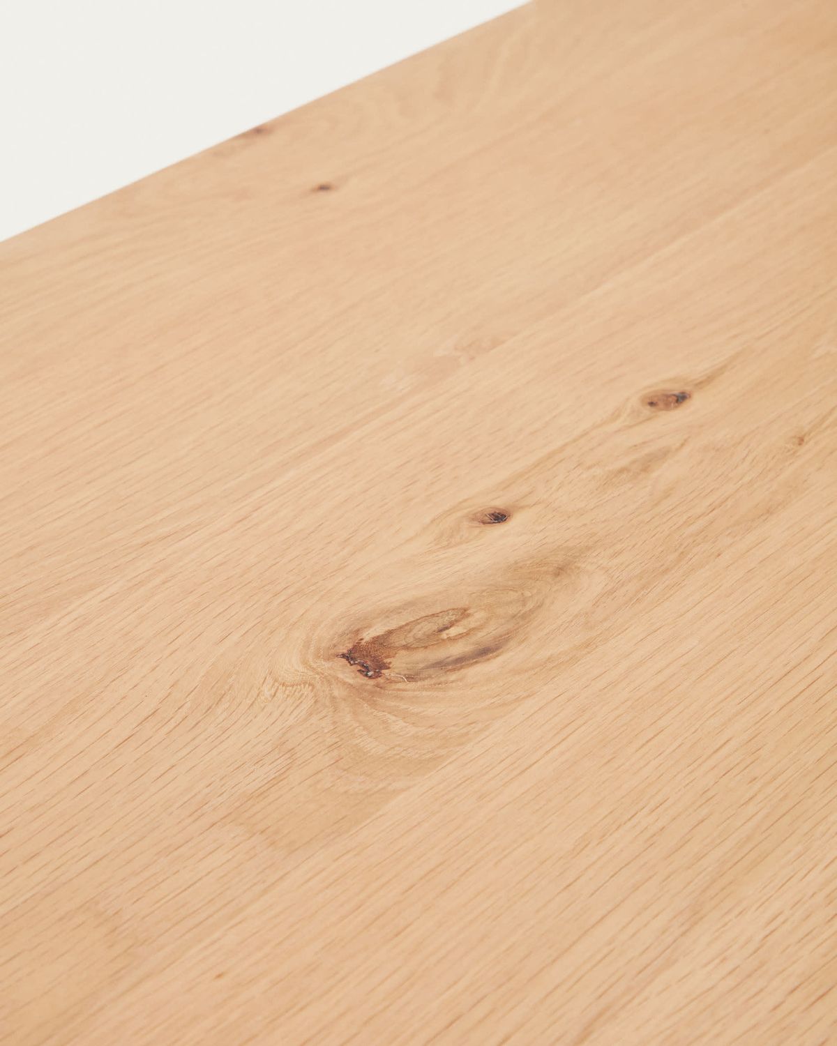 Mesa extensible Yain de chapa y madera maciza de roble 120 (180) x 80 cm