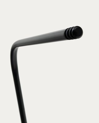 Soporte para lámparas portátiles Nali de metal con acabado pintado negro