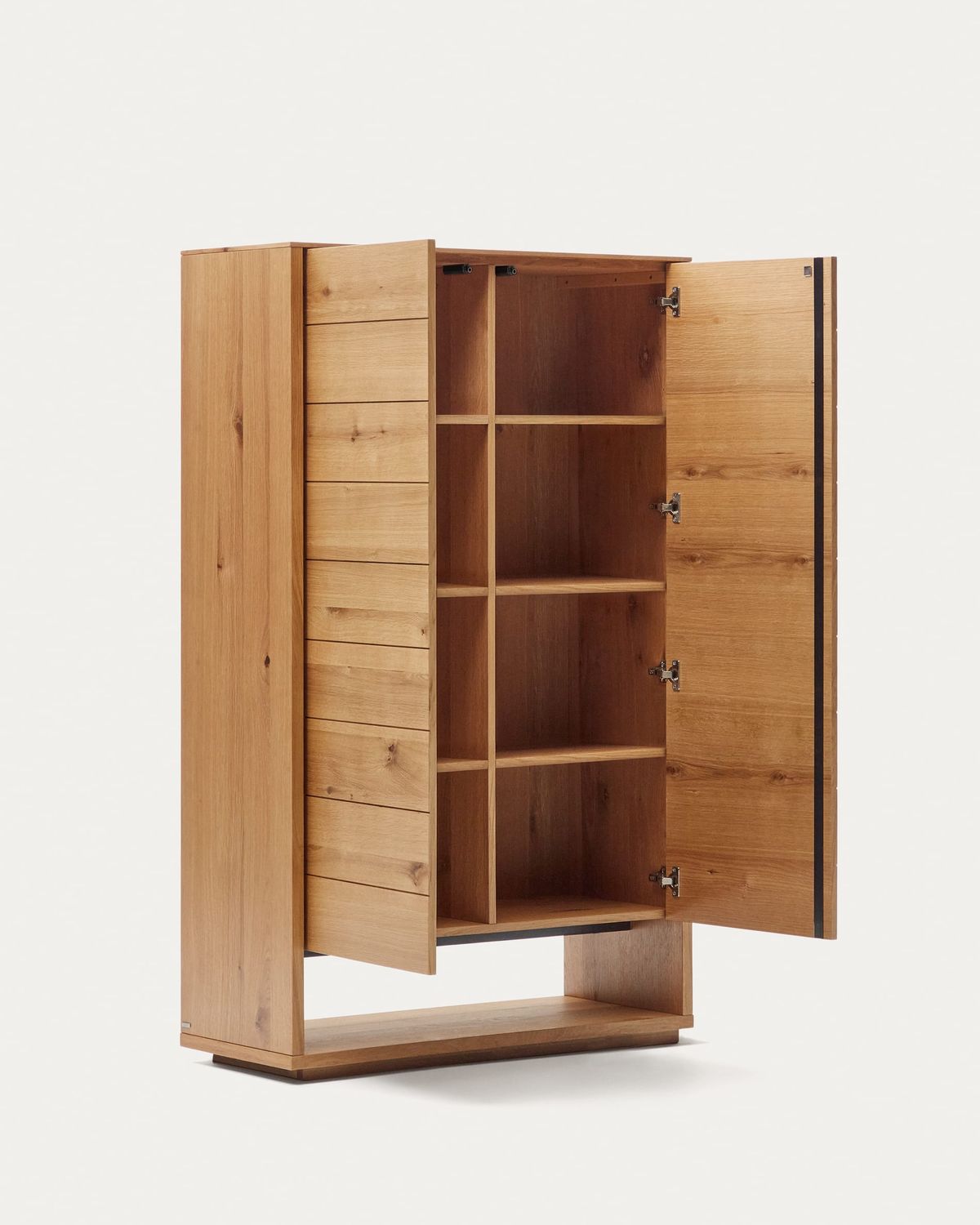 Aparador alto Alguema 2 puertas en chapa de roble con acabado natural 100 x 163,5 cm