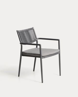 Silla apilable de exterior Argasi de aluminio grafito y cuerda sintética gris oscuro