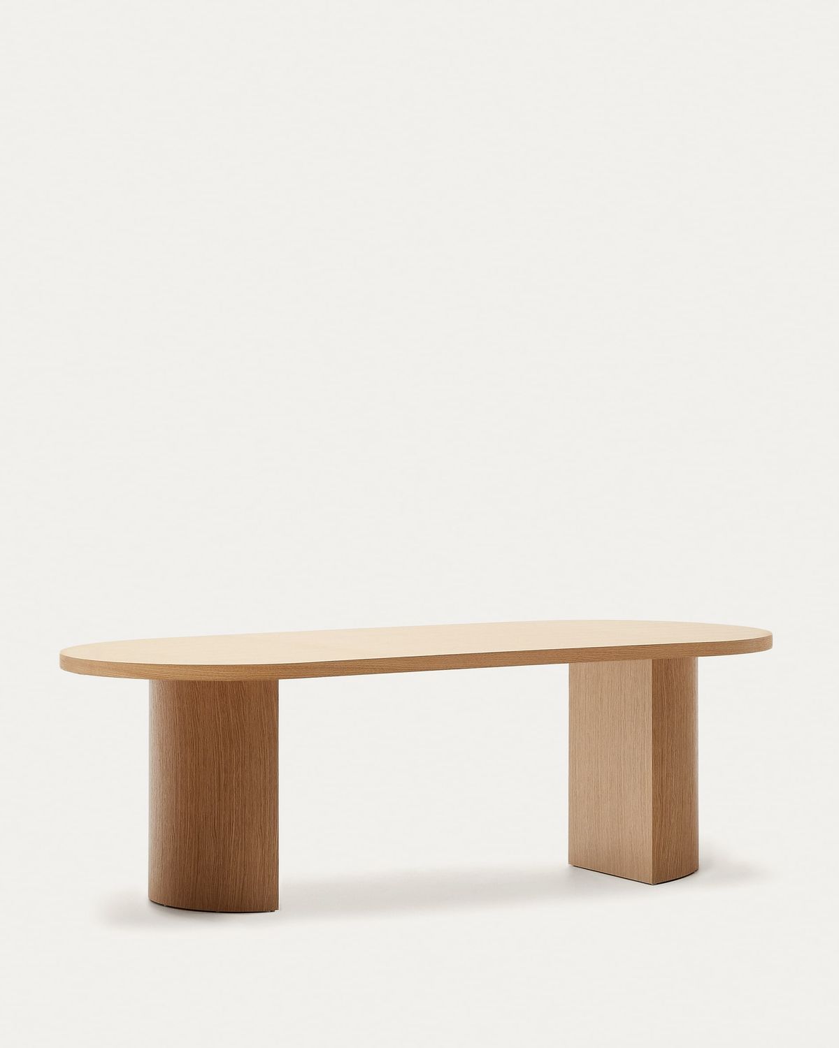 Mesa Nealy de chapa de roble con acabado natural 240 x 100 cm