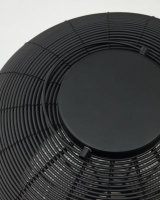 Lámpara de mesa grande portátil Saranella de ratán sintético negro