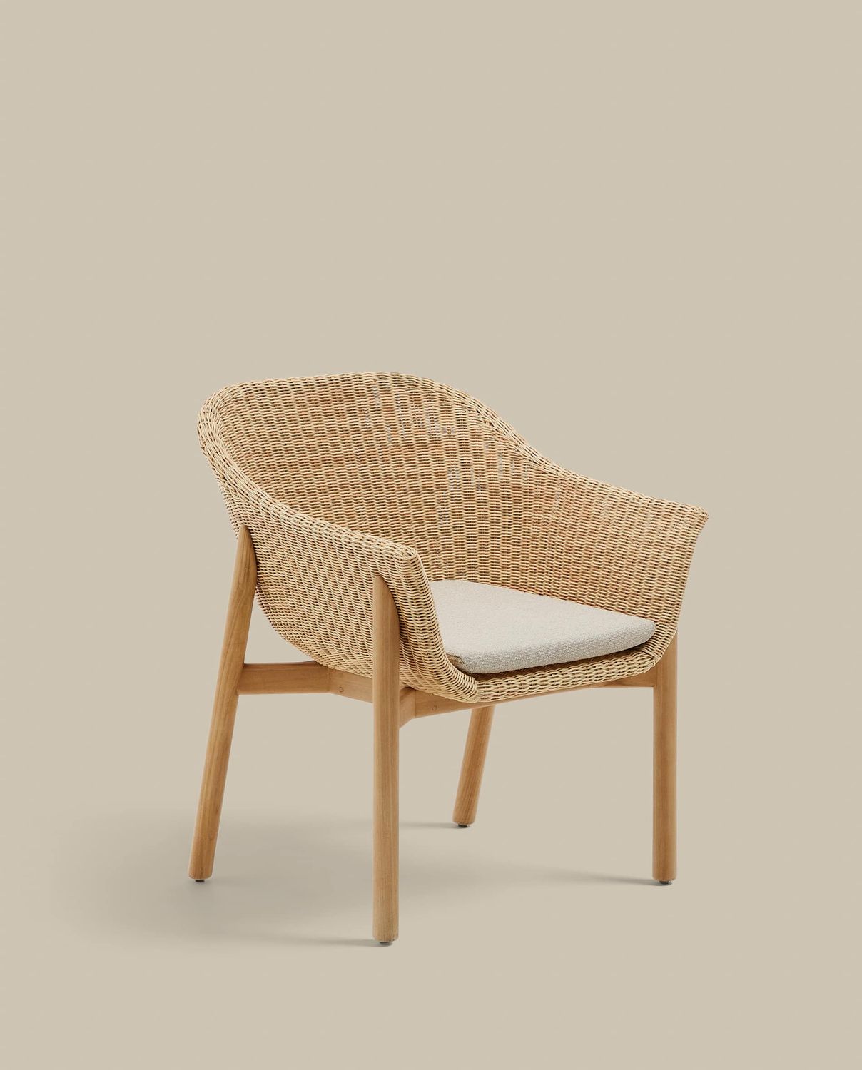 Silla Galea de madera maciza de teca y ratán sintético FSC 100%