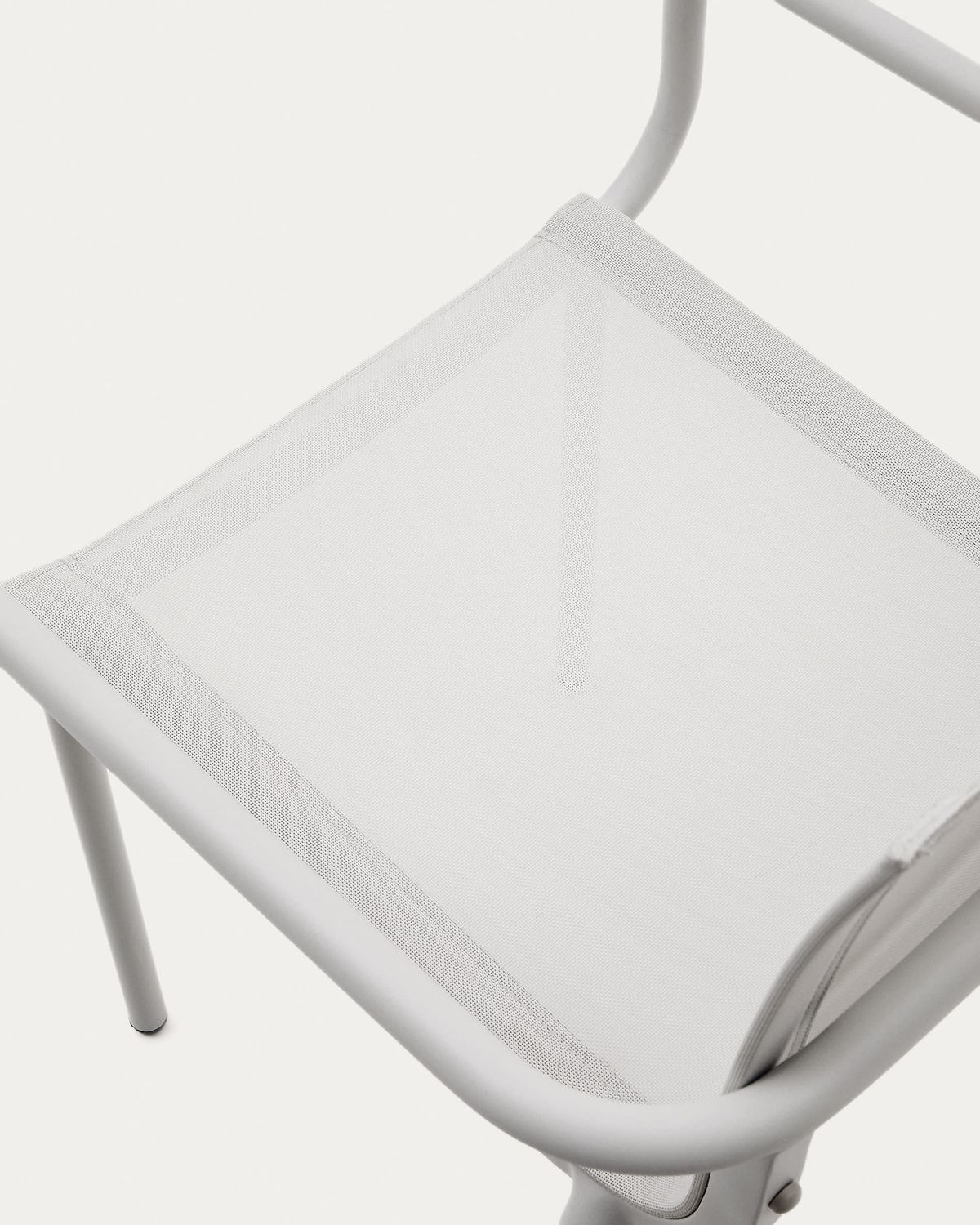 Silla apilable de exterior Galdana de aluminio con acabado pintado gris claro