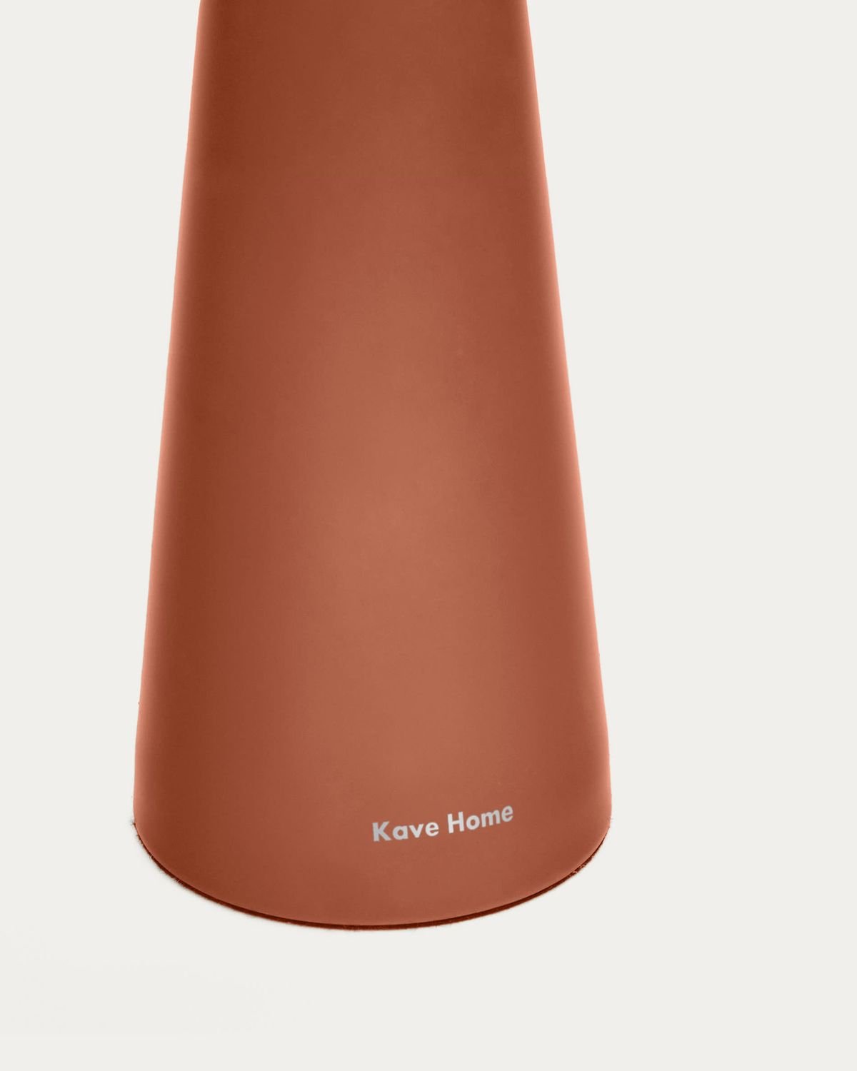 Lámpara de mesa pequeña de exterior Arenys de metal con acabado pintado terracota