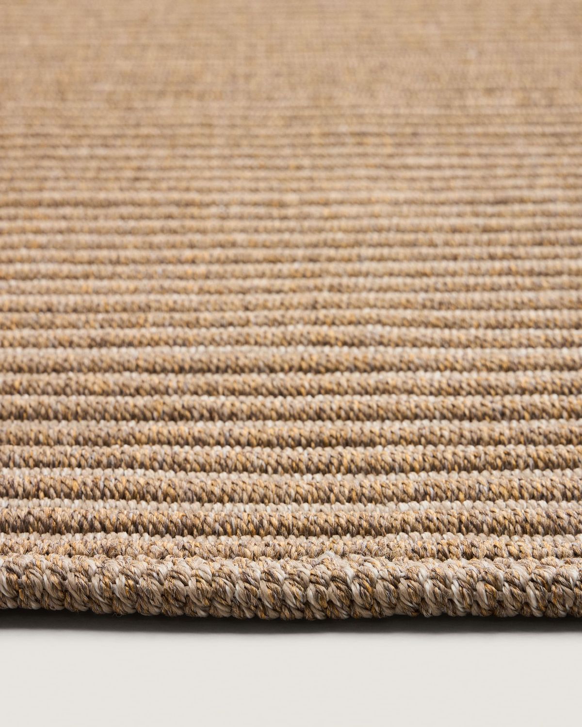Alfombra Ardelia de fibras sintéticas beige 160 x 230 cm