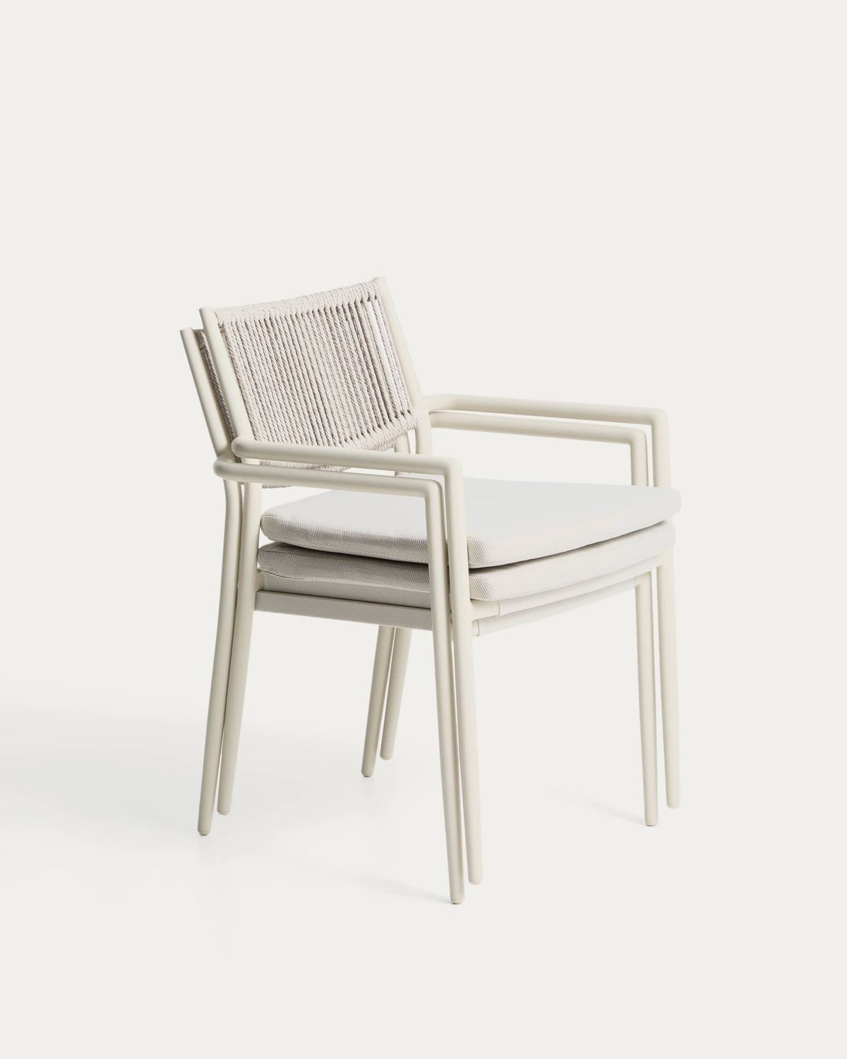 Silla apilable de exterior Argasi de aluminio crudo y cuerda sintética gris