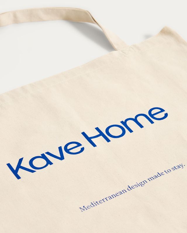 Bolsa I Love Costa Brava x Kave Home 100% de algodón color crudo y azul