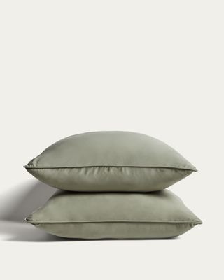 Set Sirale de 2 fundas de almohada 100% algodón satén acabado lavado verde 65 x 65 cm Set Sirale de 2 fundas de almohada 100% algodón satén acabado lavado verde 65 x 65 cm
