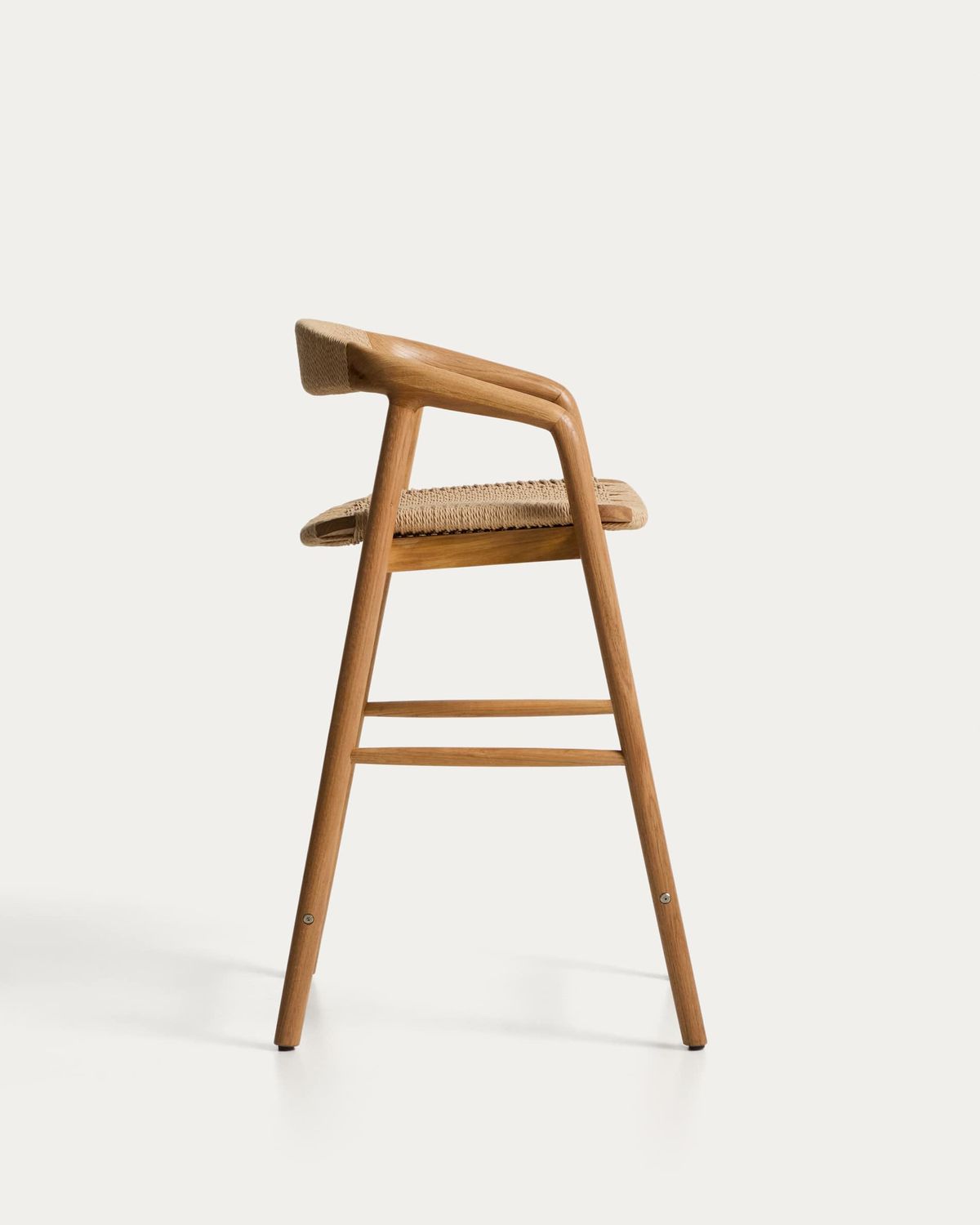 Taburete Derile de madera maciza de roble acabado tono natural y cuerda de papel beige FSC Mix Credit 65 cm
