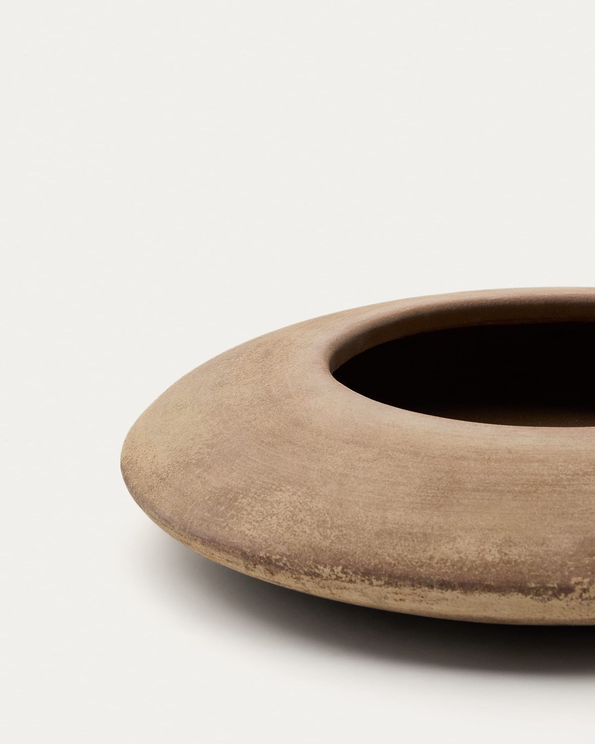 Macetero Rivor de terracota con acabado tono natural Ø 65 cm