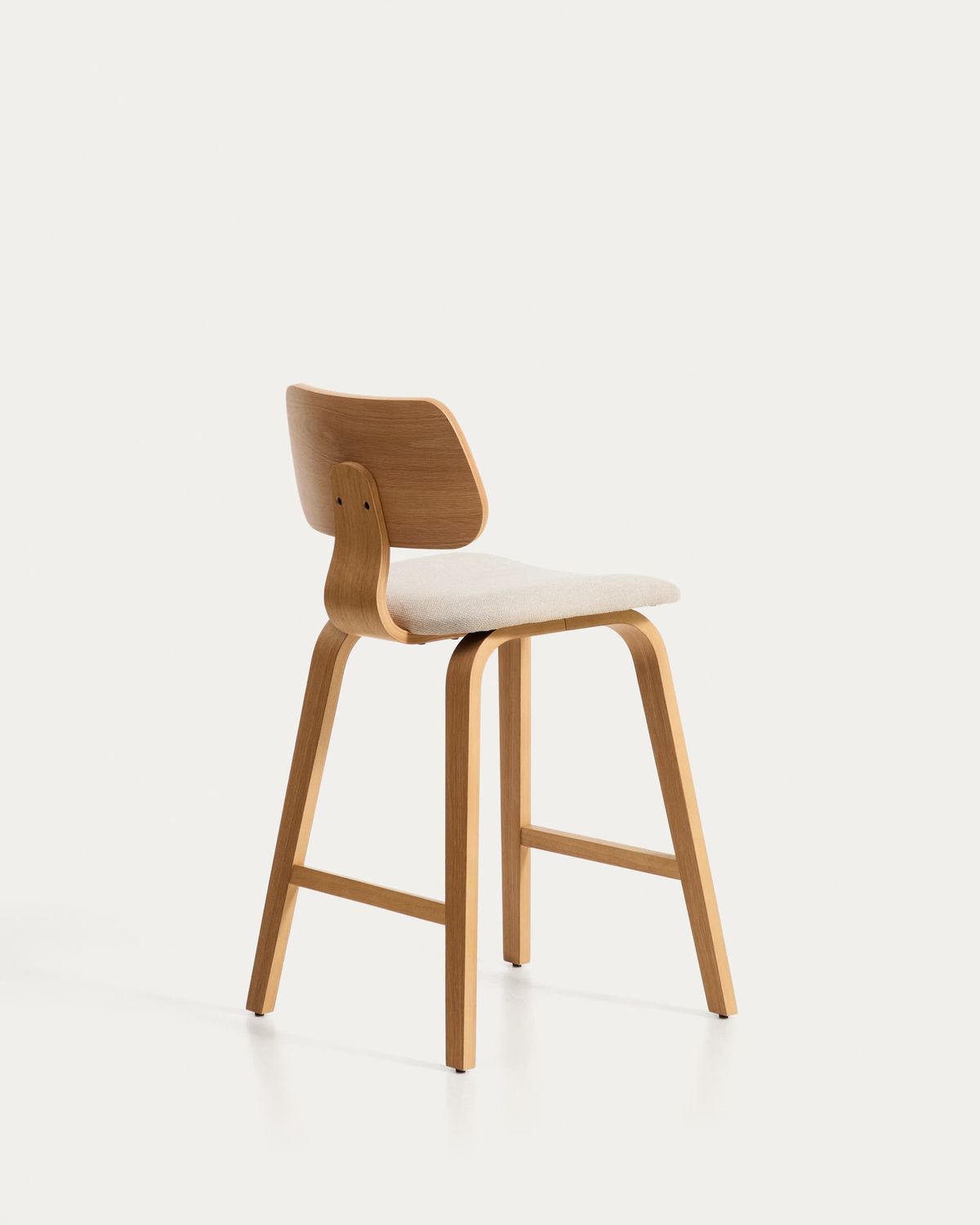Taburete Gena de chapa de roble y chenilla beige 65cm