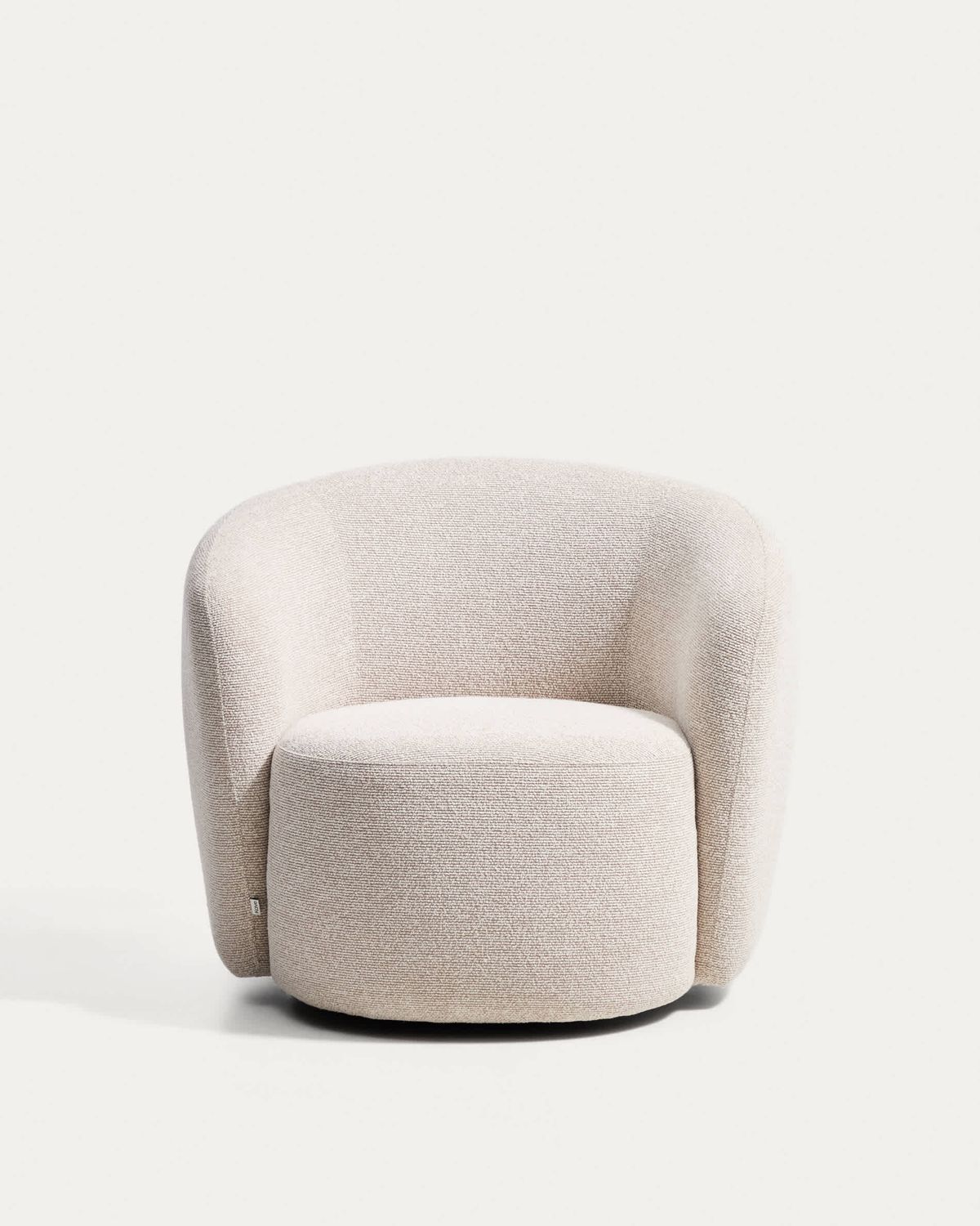 Butaca giratoria Odenia de micro bouclé beige