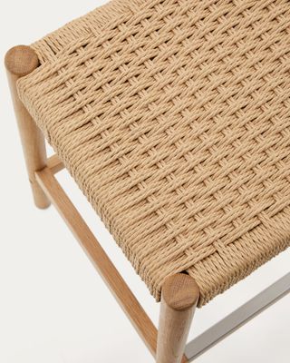 Taburete Yalia de madera maciza de roble con acabado natural y cuerda altura 65 cm FSC100%