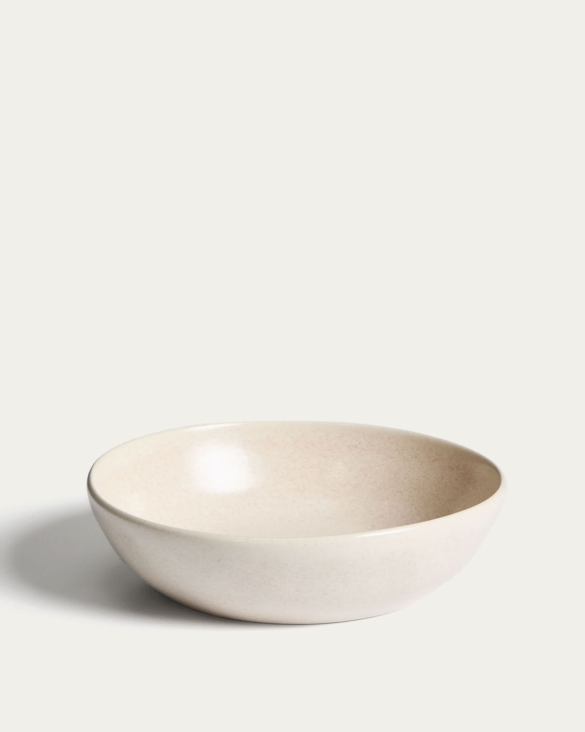 Plato hondo Sermin de cerámica beige
