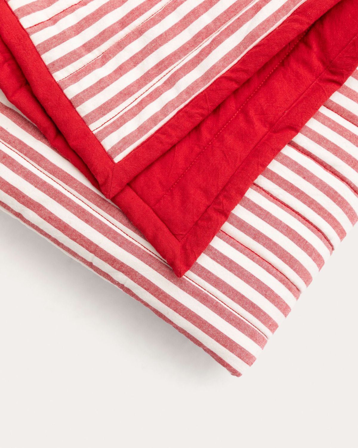 Colcha Sini de 100% algodón rojo para cama de 90 cm