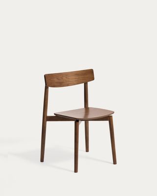 Silla Evera de chapa de roble con acabado en tono nogal Silla Evera de chapa de roble con acabado en tono nogal