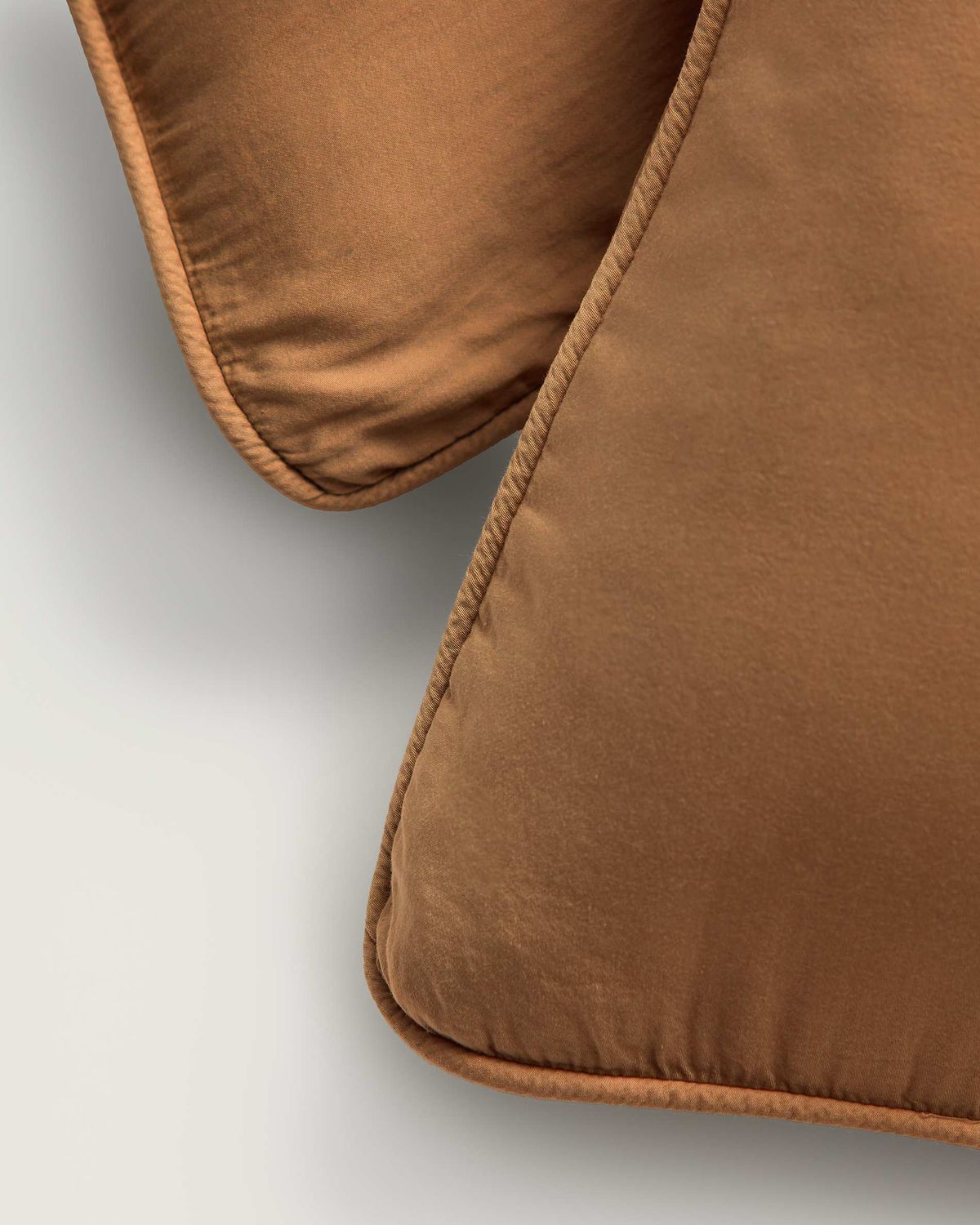 Funda de almohada Sirale 100% algodón satén acabado lavado color cobre 45 x 110 cm