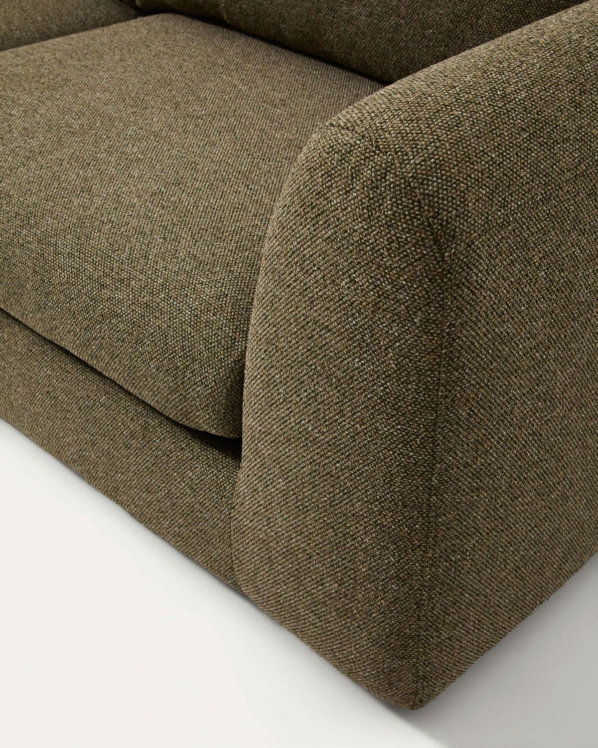 Sofá Vera 3 plazas con chaise longue izquierdo verde oliva 232 cm FSC Mix Credit