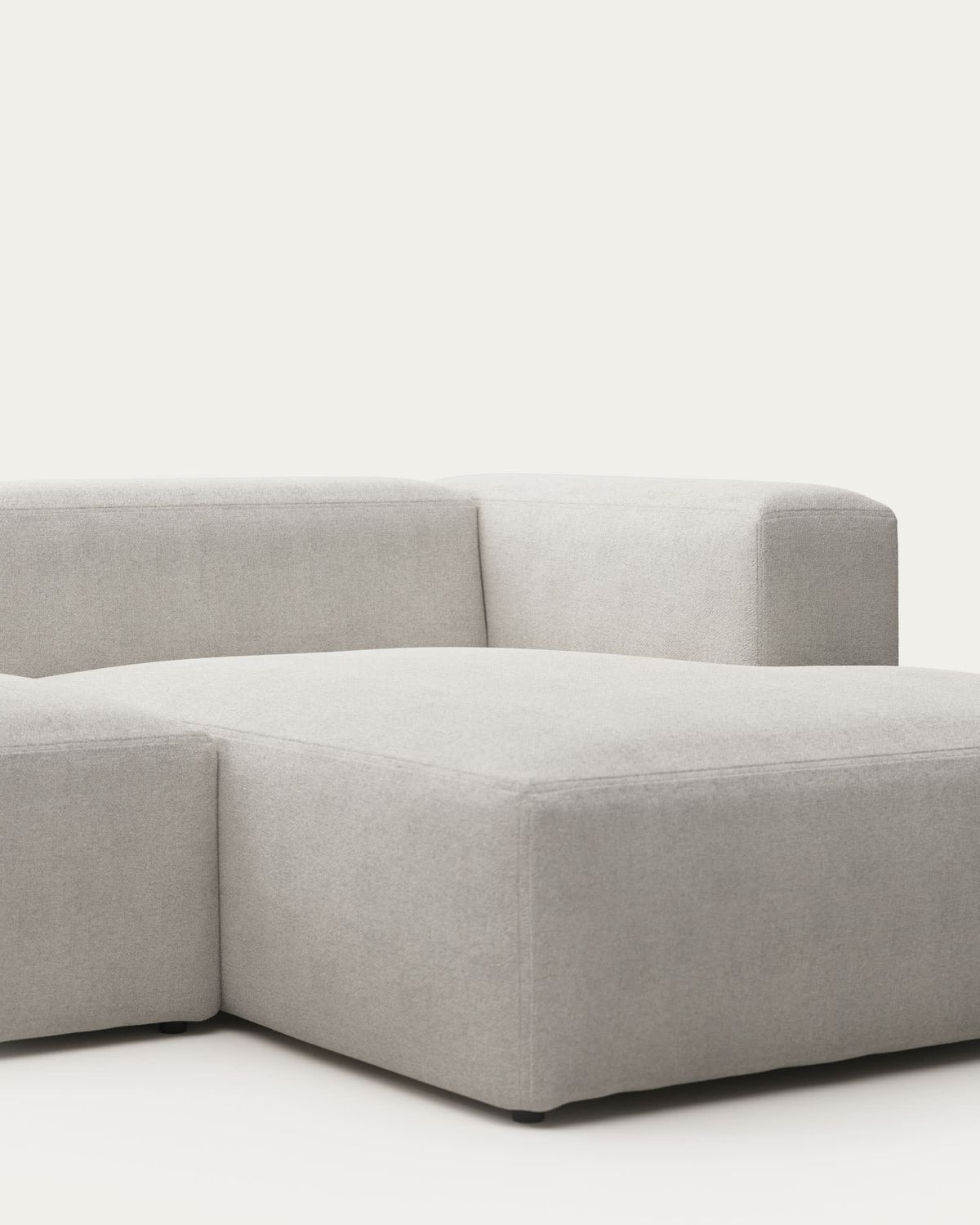 Sofá Blok 3 plazas con chaise longue derecho retardante de fuego borreguito blanco 300 cm FSC Mix Credit