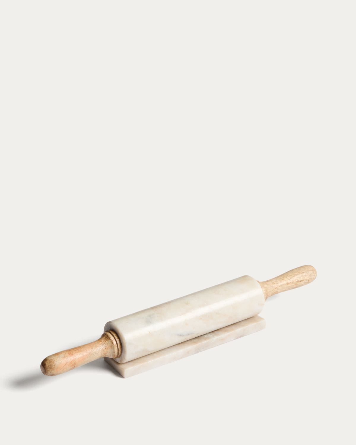 Rodillo de cocina Nolvet de mármol beige y madera de mango