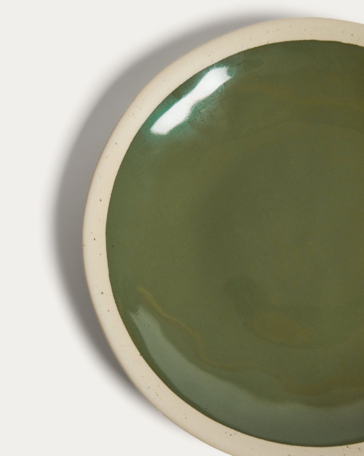 Plato de postre Nale de cerámica beige con fondo verde