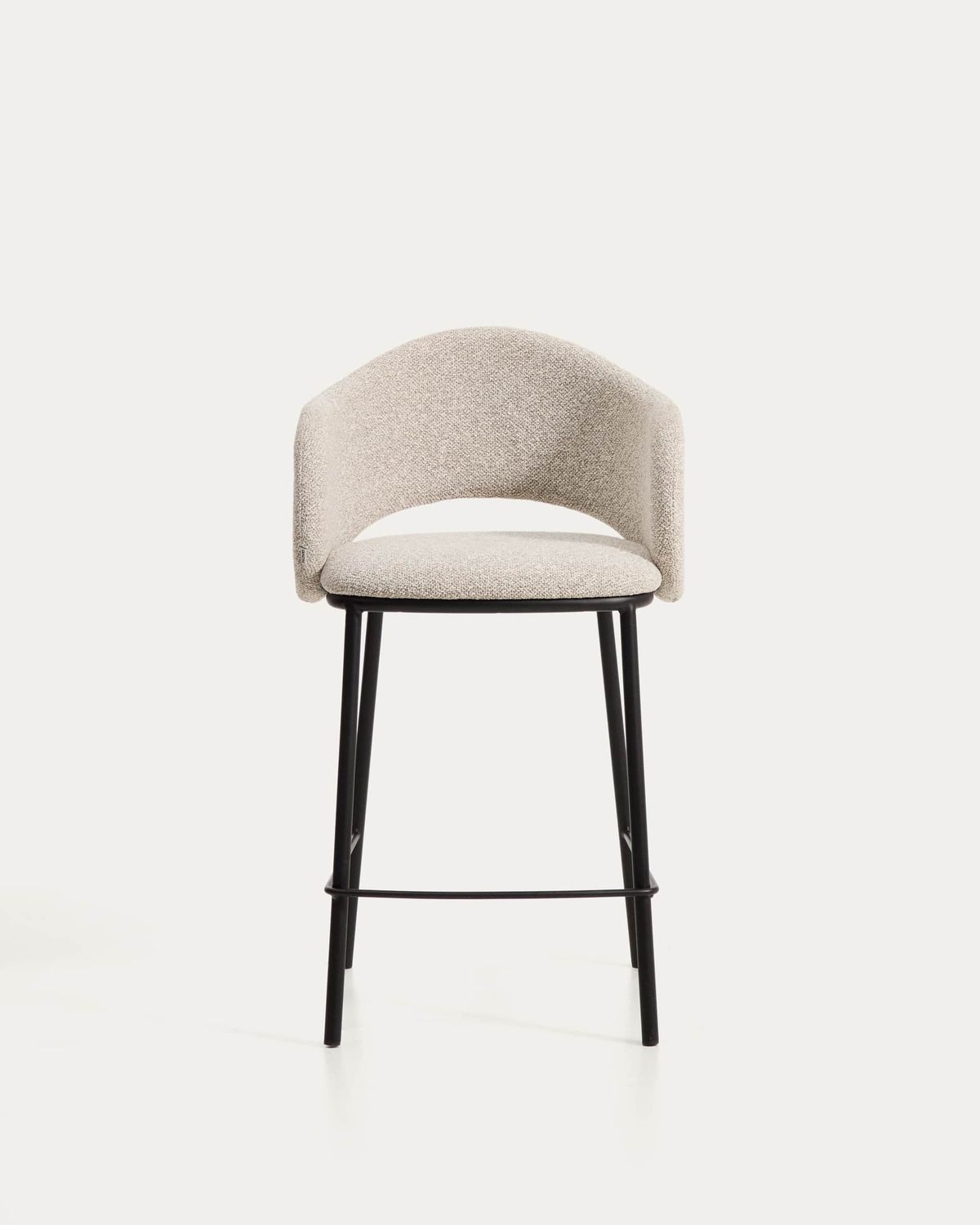 Taburete Maina de chenilla gruesa beige y patas de acero con acabado negro FSC Mix Credit 65 cm