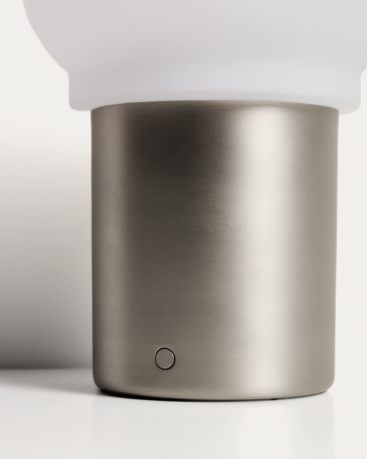 Lámpara de mesa portátil LED Leruna de vidrio glaseado y metal con acabado galvanizado Ø 20 cm