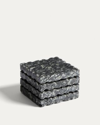 Set Arlena de 4 posavasos de granito gris oscuro Set Arlena de 4 posavasos de granito gris oscuro