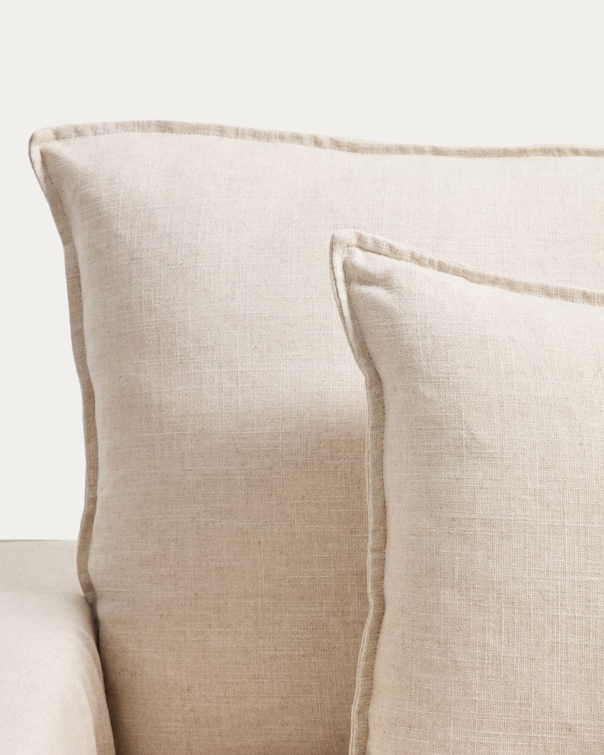 Butaca desenfundable Anarela de lino y viscosa beige 130 cm FSC Mix Credit